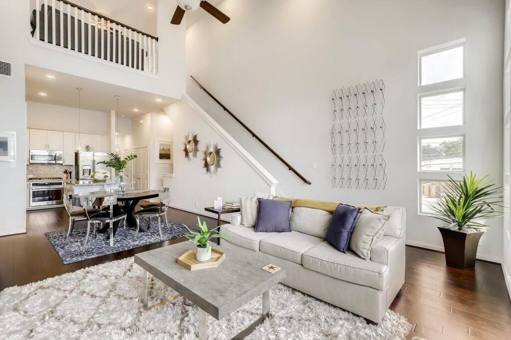 Gorgeous 4 Bed Home On St Mary'S - Minutes To Riverwalk/Pearl San Antonio Exterior foto