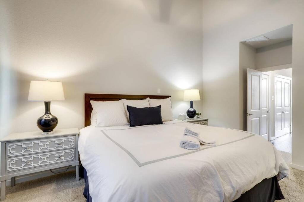 Gorgeous 4 Bed Home On St Mary'S - Minutes To Riverwalk/Pearl San Antonio Exterior foto